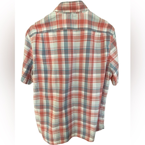 🔥💙LL BEAN Men’s L slightly fitted button up shirt. Like new and SO SOFT!! - Picture 5 of 5